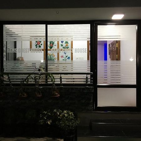 Rams Guest House Near Lulu Mall 트리반드룸 외부 사진