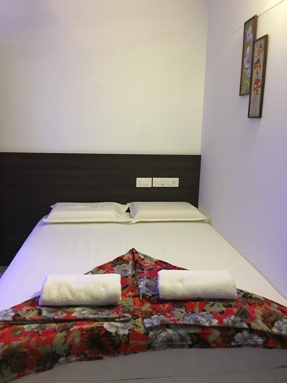 Rams Guest House Near Lulu Mall 트리반드룸 외부 사진