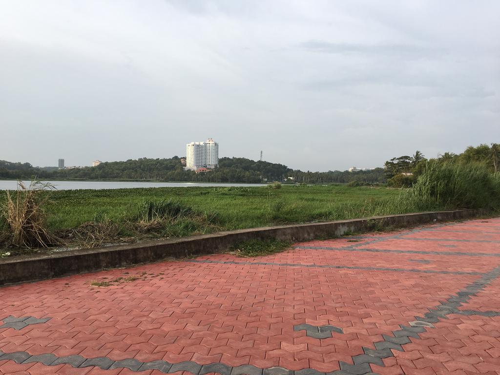 Rams Guest House Near Lulu Mall 트리반드룸 외부 사진