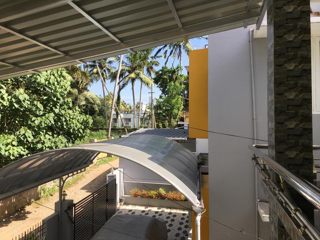 Rams Guest House Near Lulu Mall 트리반드룸 외부 사진